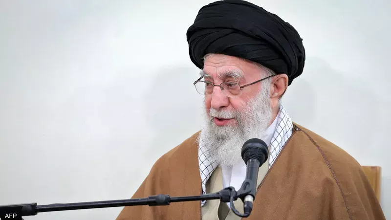 علي خامنئي
