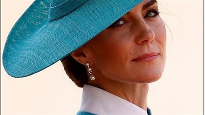 في عرض ملكي مبهر: كيت ميدلتون تخطف الأنظار في يوم “عيد الملك”|بالصور