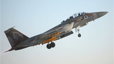 وكالة أنباء فارس: انفجار قوى فى ميناء كنغان بمحافظة بوشهر جنوبى إيران