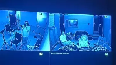 بحضور الهضبة.. جنا عمرو دياب تسجل أغنية جديدة في الاستوديو