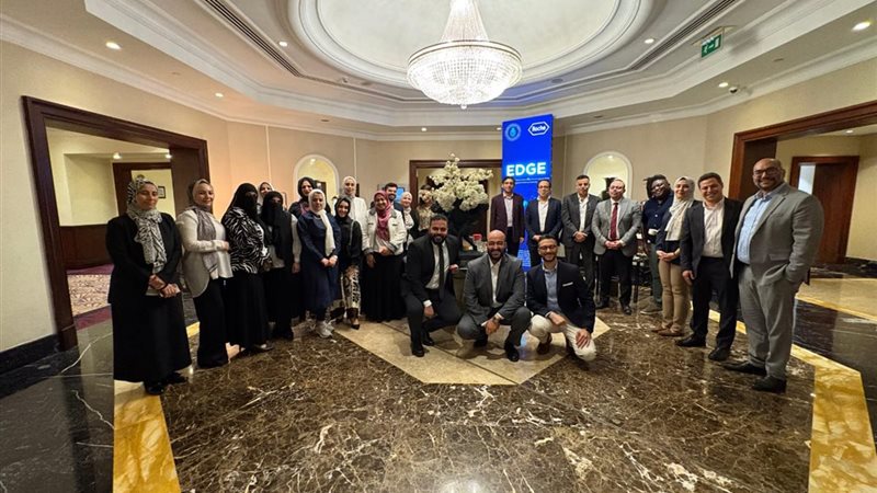 جانب من ورشة عمل