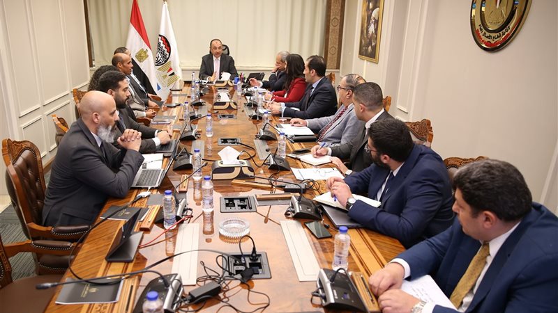 وزير قطاع الأعمال