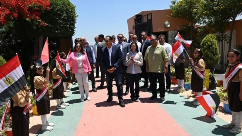 رئيس الوزراء يتفقد