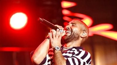 97 ألف جنيه.. سعر ملابس أحمد سعد في إطلالته بحفل نادي الشمس