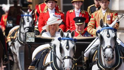 الملك تشارليز يكسر القواعد في عيد ميلاده.. ما القصة؟