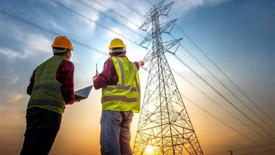  موجة حر تضغط على الشبكة.. أحمال الكهرباء تقترب من 40 ألف ميجاوات