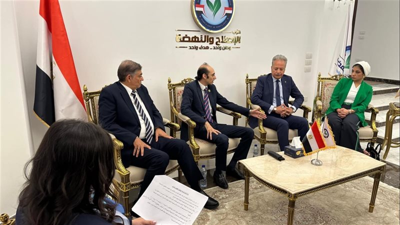 جانب من اللقاء
