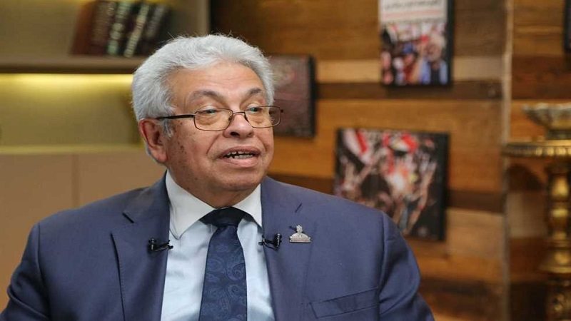 الدكتور عبد المنعم
