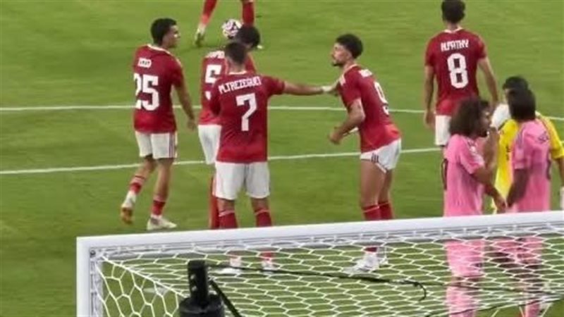لقطة المناقشات حول