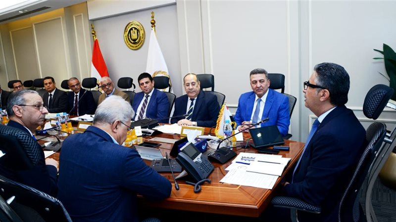 وزير التموين
