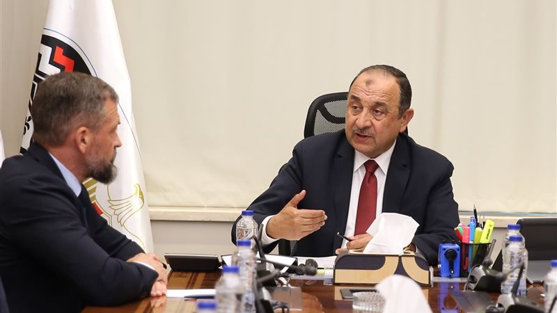 قطاع الأعمال 