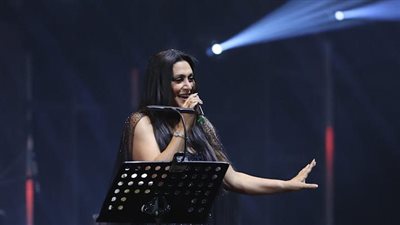 «نوستالجيا فورها»: جدة تحتضن ليلة فنية تجمع الأجيال بعرض موسيقي لا يُنسى