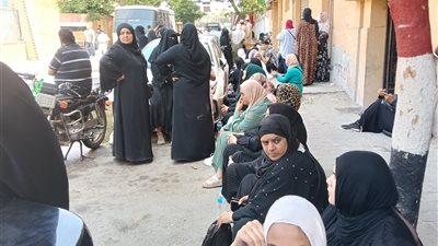 هبوط مفاجئ.. إصابة مراقبة وطالبتين في أول امتحانات الثانوية العامة بالشرقية
