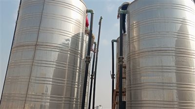 مياه الفيوم تطهر خزانات مستشفي طامية وسنورس المركزيين