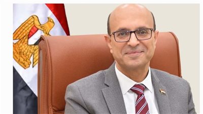  رئيس جامعة أسيوط: اليوم العالمي للتبرع بالدم مناسبة إنسانية عالمية