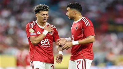 برنامج علاجي وتأهيلي.. راحة سلبية لإمام عاشور بعد نجاح العملية الجراحية