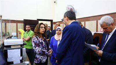 عايزين نسهل الإجراءات للناس.. تفاصيل جولة وزيرة التنمية المحلية بحي عابدين  