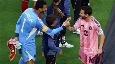 أمير هشام: لاعبو الأهلي فضّلوا الصور مع ميسي عن الفوز بالمباراة