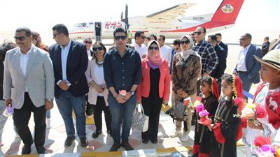 نائب محافظ سوهاج يشيد بأول مجمع خدمات حكومية ذكي بالوادي الجديد (صور )