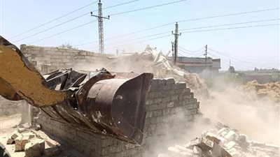 في اليوم الخامس للمرحلة الثانية للموجة الـ 26 إزالة 7 حالات تعدٍّ بالشرقية