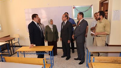 محافظ المنوفية يفتتح توسعات مدرسة تتا وغمرين الإعدادية بمنوف