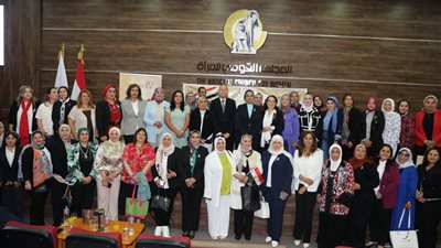 «معًا بالوعي نحميها».. القاهرة تُطلق رؤية شاملة لتمكين المرأة 