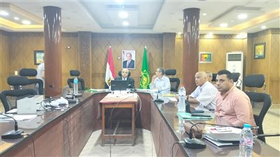 مدير تعليم القليوبية يتابع امتحانات الثانوية العامة من غرفة العمليات الرئيسية