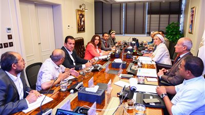 وزيرتا البيئة والتنمية المحلية تتابعان تطورات آخر مراحل إنشاء المدينة المتكامل