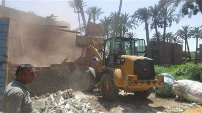 إزالة 27 حالة بناء مخالف وتعدٍّ على أملاك الدولة بقرى البدرشين