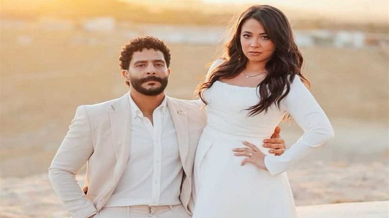 مصطفى منصور وهايدي