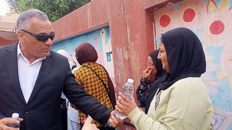 مدير ادارة العبور