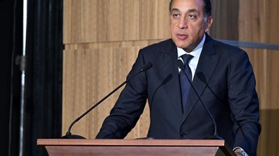 بدء أول اجتماع لـ « لجنة أزمات» متابعة تداعيات الحرب الإيرانية  - الإسرائيلية