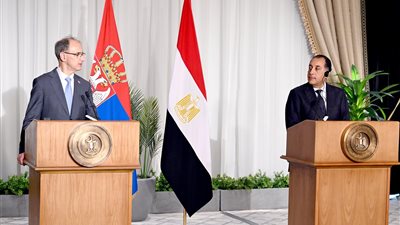 رئيس وزراء صربيا: ندعم مصر في المحافل الدولية ونثق بدورها الإقليمي