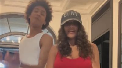 بعد ظهور شقيقتها نور الأخير .. جنى عمرو دياب تثير الجدل بفيديو رقص