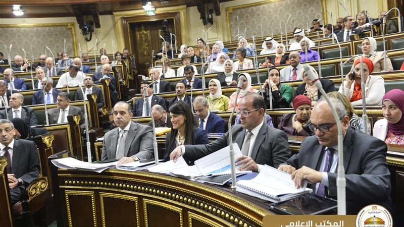 الوزراء في المجلس