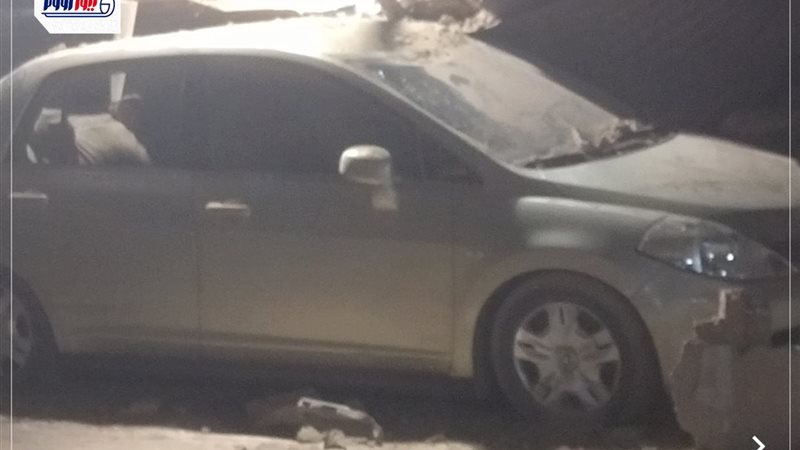 انهيار عقار على السكان