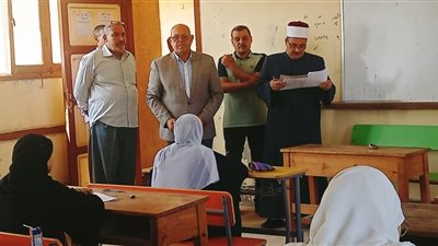 بدون شكاوى.. رئيس «الجيزة» يتفقد امتحانات الثانوية الأزهرية 2025 علمي