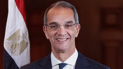 محمد علي خير يشيد بوزارة الاتصالات: مجهود جبار وسط ظروف صعبة