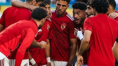 تعادل سلبي و كارت أحمر ملغي .. أبرز أحداث الشوط الأول بين الأهلي و بالميراس