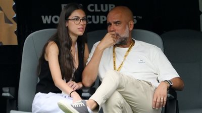 زارت الأهرامات.. فالنتينا جوارديولا ظهور مفاجىء على دكة السيتى | صور 