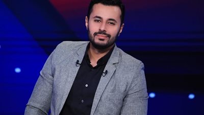 أمير عبدالحليم: الهلال نِد قوي للريال وياسين بونو نجم اللقاء