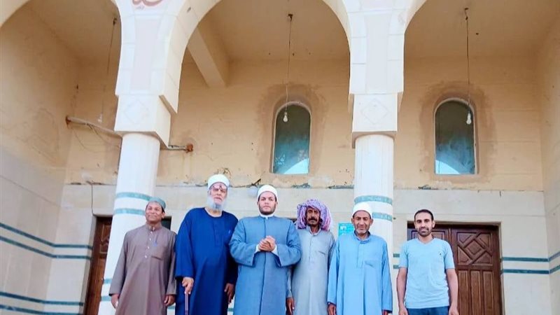 جولات مفاجئة بمساجد