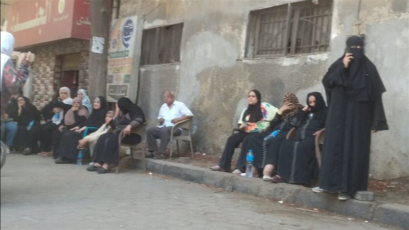 أهالي منطقة السيدة