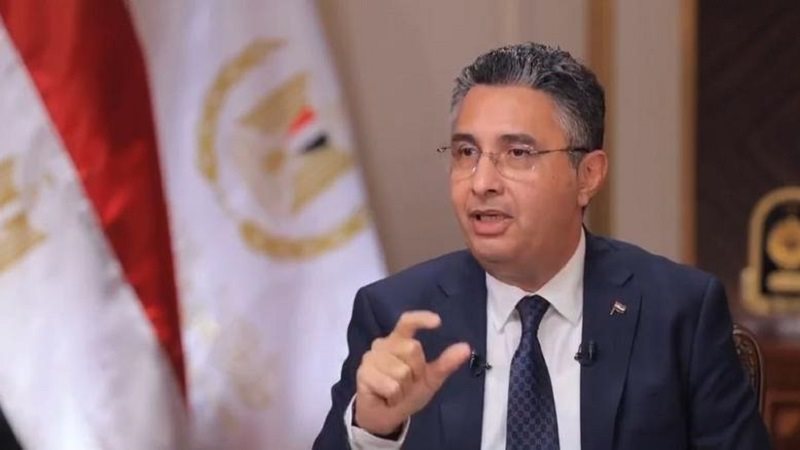 وزير التموين شريف