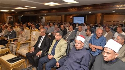 محافظ أسيوط يوجه بحزمة قرارات حاسمة لترشيد الطاقة بسبب الظروف الإقليمية