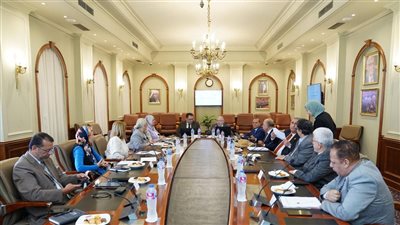الجامعة البريطانية بمصر تستضيف اجتماع قطاع الدراسات البينيةبـ