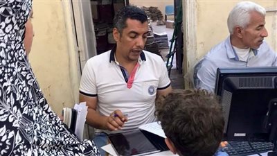 لتحسين إجراءات التعاقد ..  مياه الفيوم تجرى استطلاع رأي فى مركز خدمة إطسا 