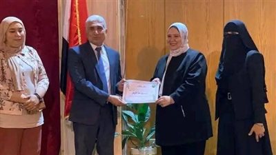 السكرتير العام للإسماعيلية يشهد تكريم الفائزين في المسابقة البيئية بمكتبة مصر 