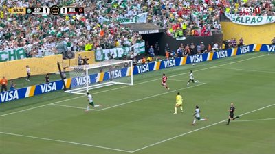 بالميراس يعزز تقدمه بتسجيل الهدف الثاني في شباك الأهلي