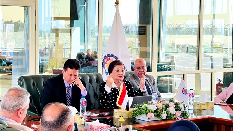 نائب وزير الصحة الدكتورة